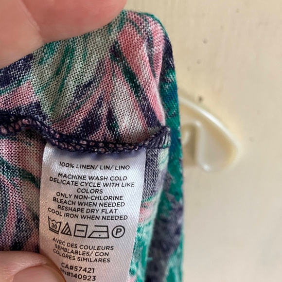 Loft Vibrant Tropical Double V Tank Linen Knit Excellent Size S/M - Picture 4 of 5